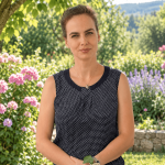 Г-жа Елена Петрова